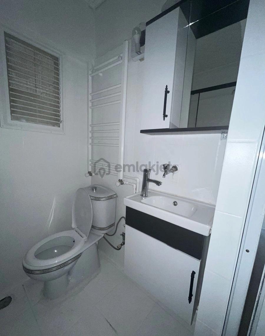 Güneşli Mahallesinde 3+1 Full Tadilatlı Satılık Daire
