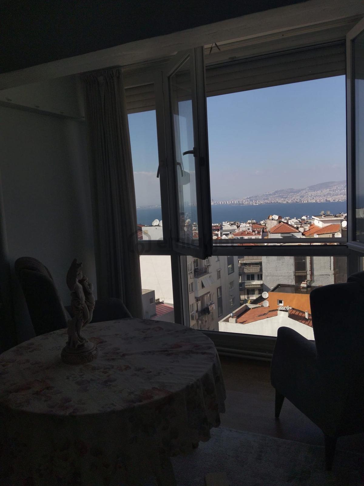 Eşyalı Deniz Manzaralı 2+1 Doğalgazlı Asansörlü Eşrefpaşa Cadde Üstü